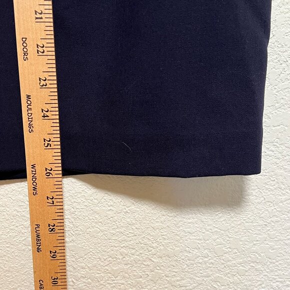 Liz Claiborne Collection 100% Wool Pencil Straight Skirt Women 8 fits like 6 - Picture 3 of 9